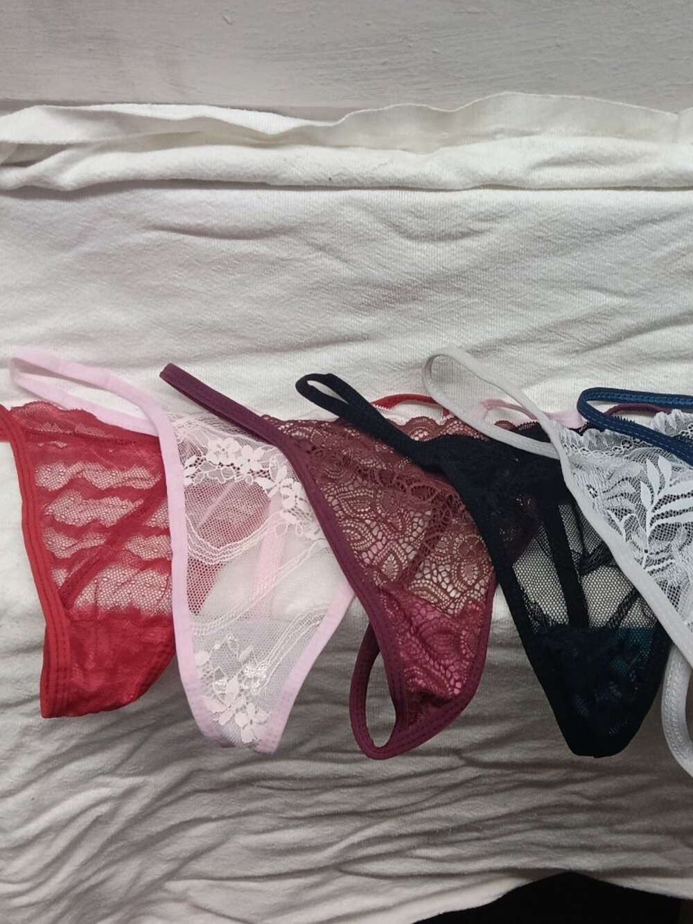 NWT LADIES G STRING 6 PACK ASSORTED COLORS